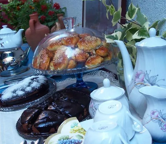 Florina Gæstehus Ayvalı