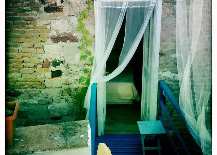 Florina Gasthof Ayvalı